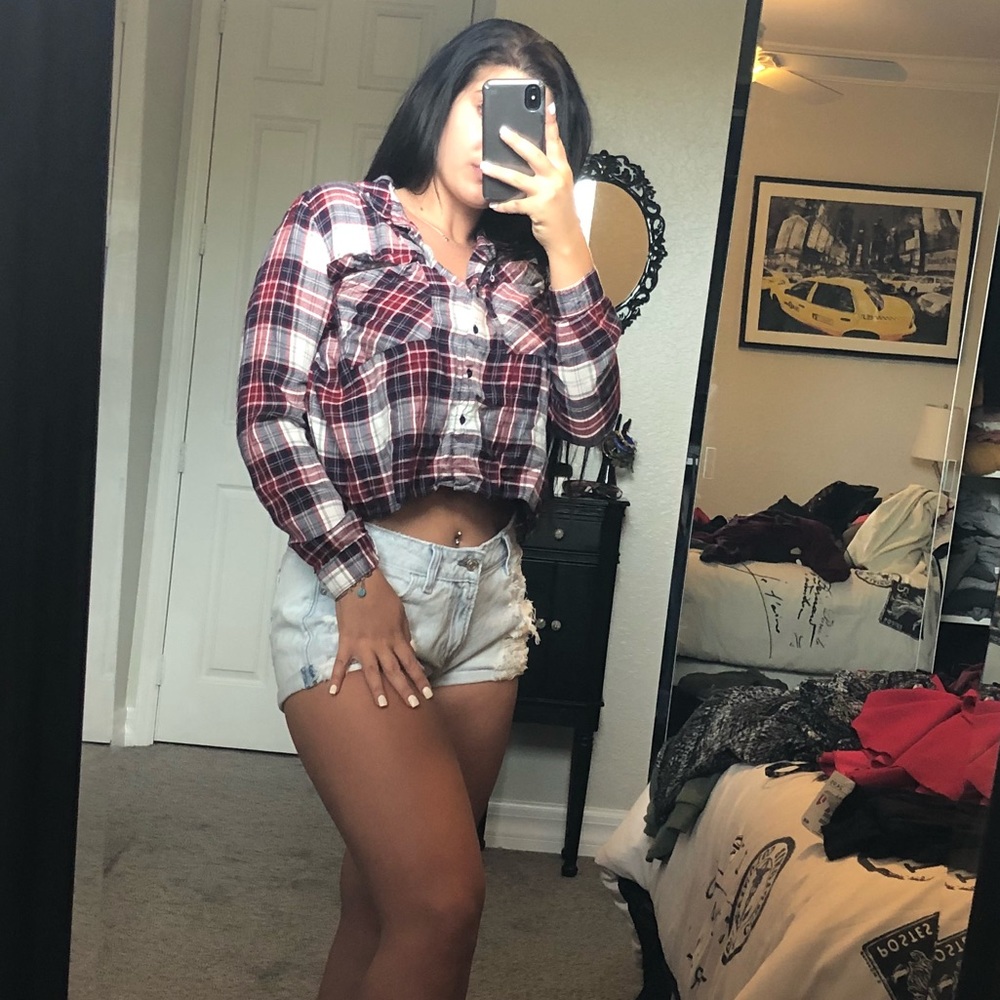 Cropped Open Back Plaid shirt